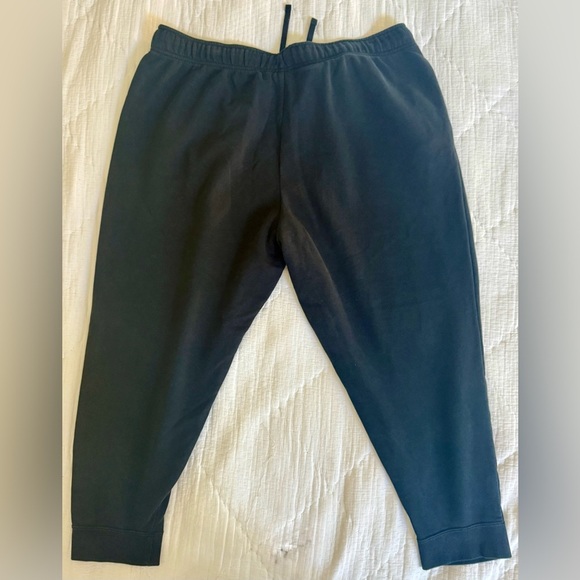 ✨ Nike Gold Swoosh Joggers DX6447-010 | Black 1X | Streetwear 🔥 - Picture 9 of 11